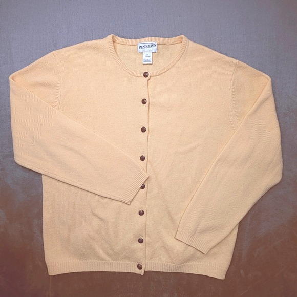 Pendleton Sweaters - Pendleton Pale Yellow Crewneck Button Cardigan